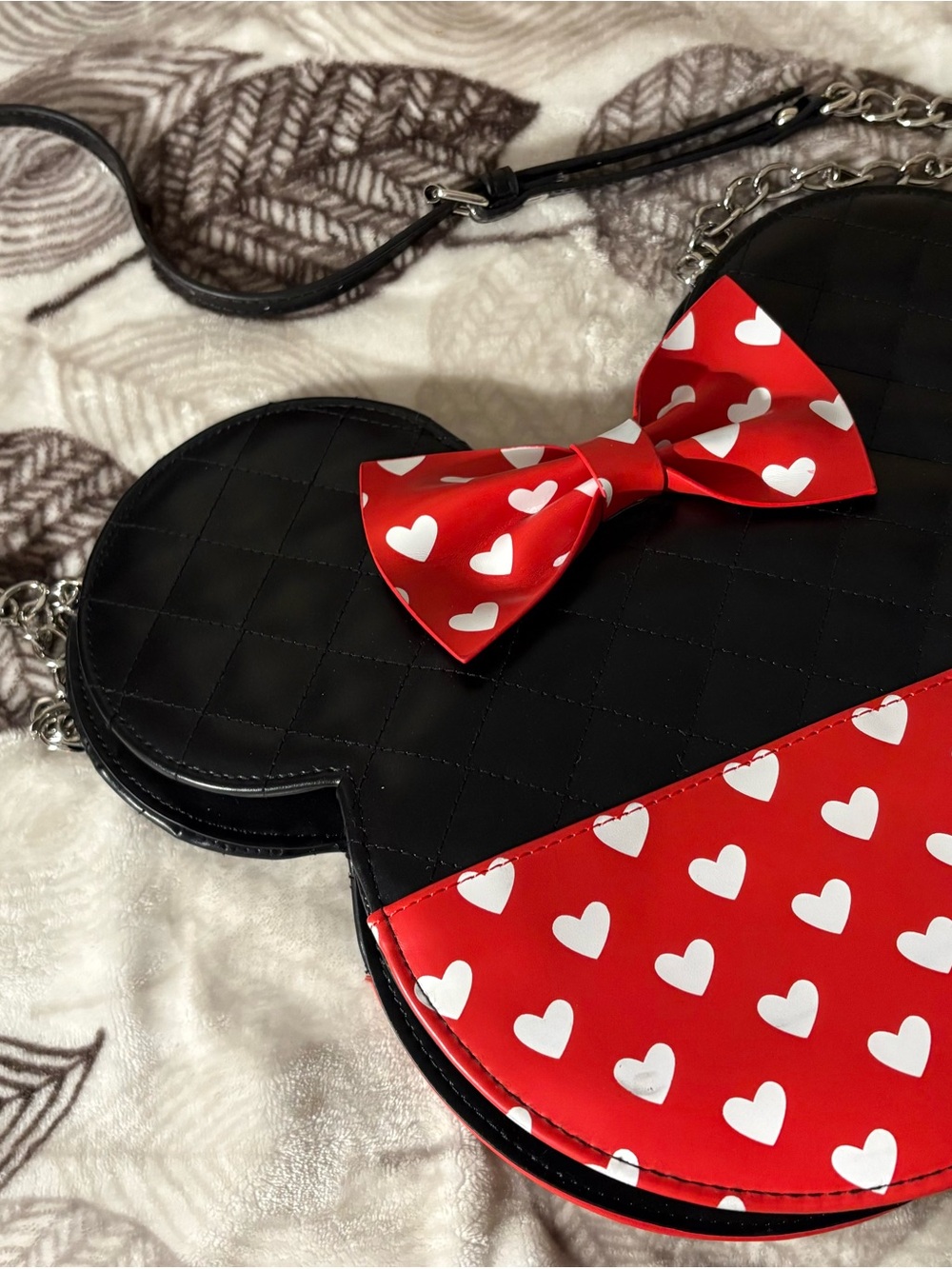 Loungefly Black Quilted Minnie Shoulder Bag with Red Heart Bow